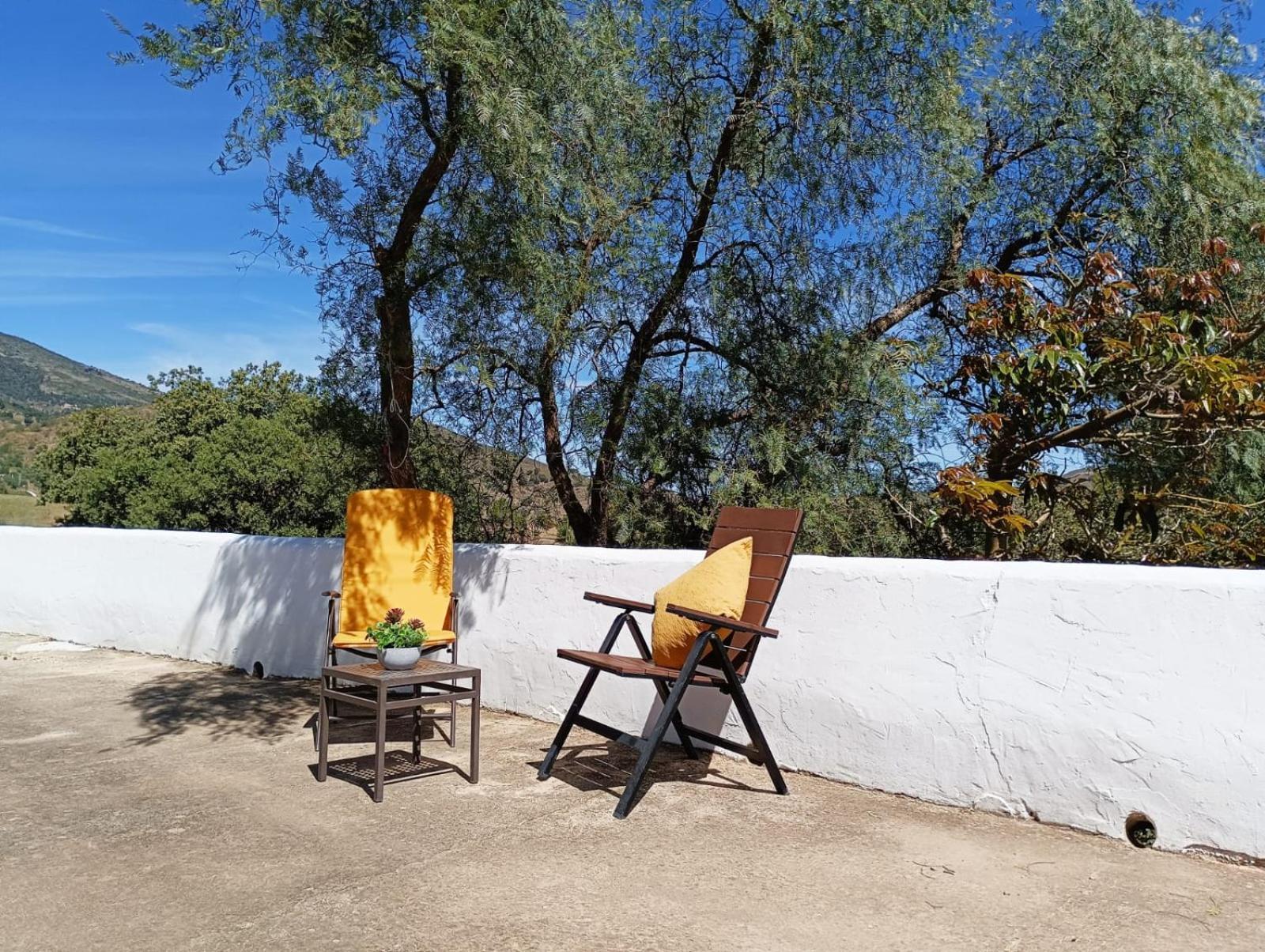 Complejo Rural Los Alcornoquillos Carratraca Exterior photo