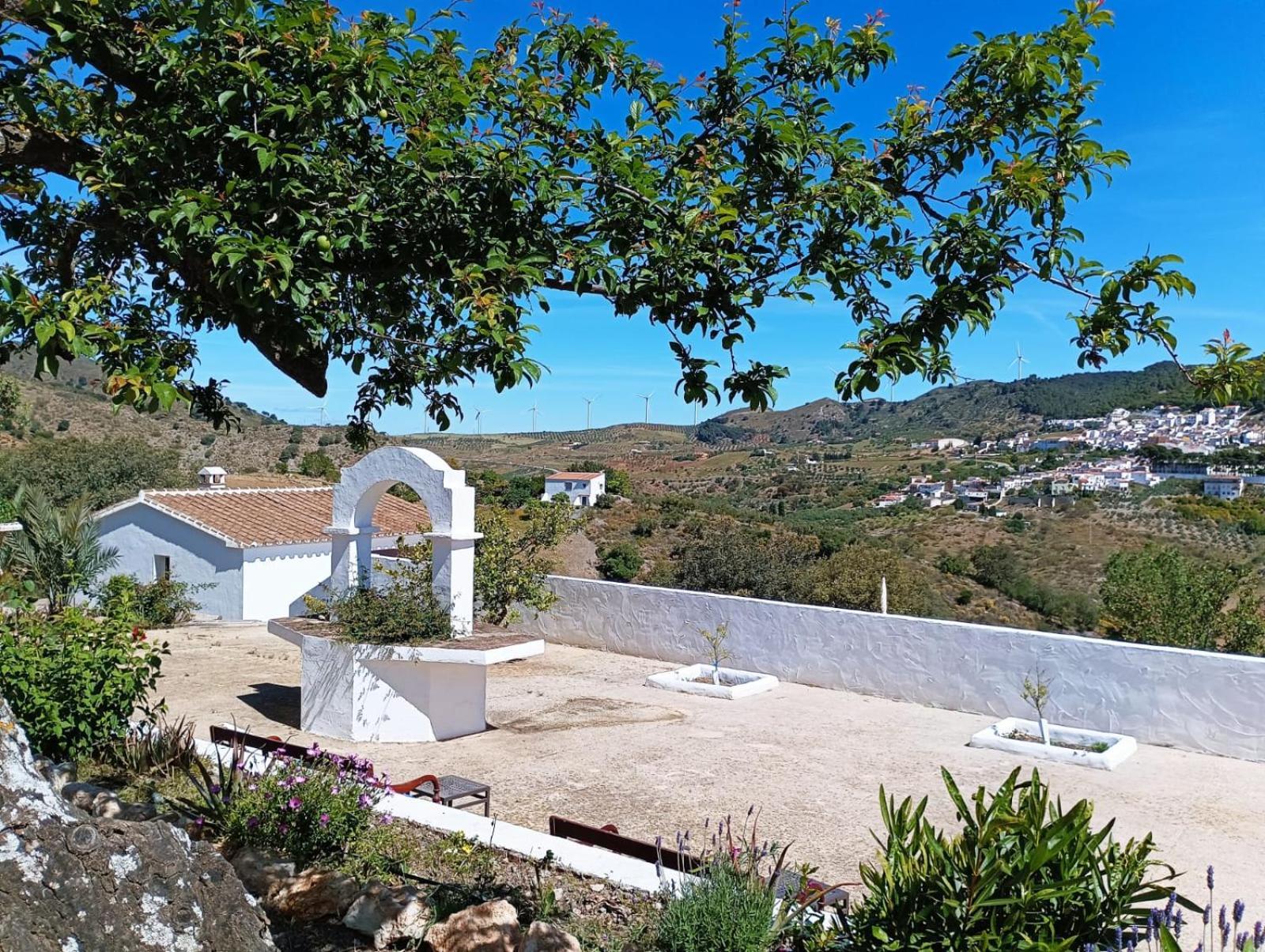 Complejo Rural Los Alcornoquillos Carratraca Exterior photo